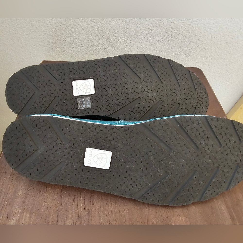 Ariat Women's Teal and White Casual Shoes - Picture 6 of 6